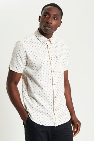 Camisa Estampado Geografico Manga Corta