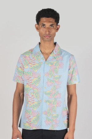 Camisa Casual Estampado Botánico Manga Corta