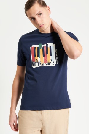 Playera Estampada Jazz Moderno