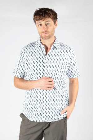 Camisa Estampado Geométrico Manga Corta